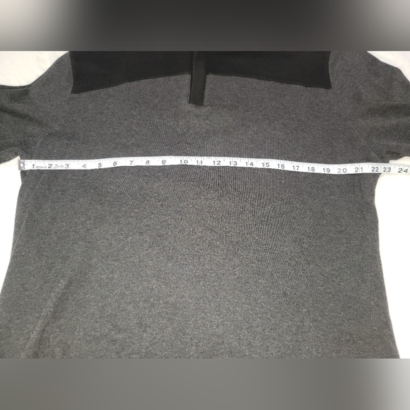 Banana Republic Quarter Zip Dark Gray Cotton Shirt - Picture 4 of 8